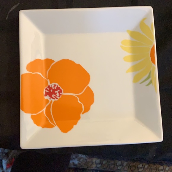 Set of 4 floral appetizer 7” - Picture 4 of 7